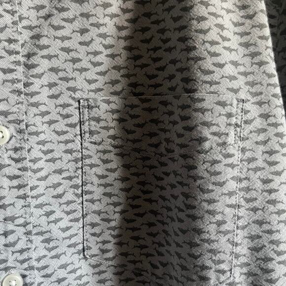 American Eagle Men’s Large Shirt – Seriously Soft Gray Shark Print Button-Up - Picture 4 of 6